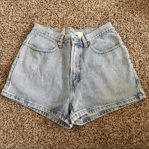 Light Wash Daisy Dukes